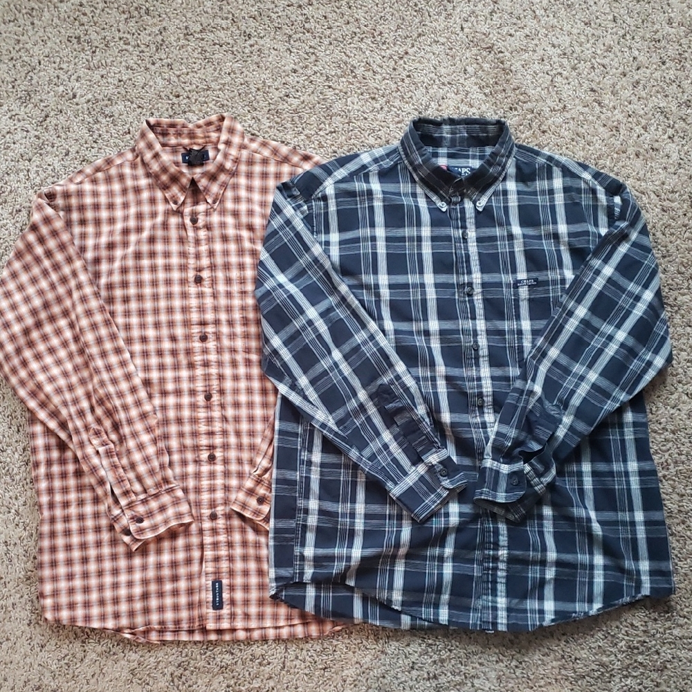 Lot Of 2 Mens Button Down Long Sleeve Shirts